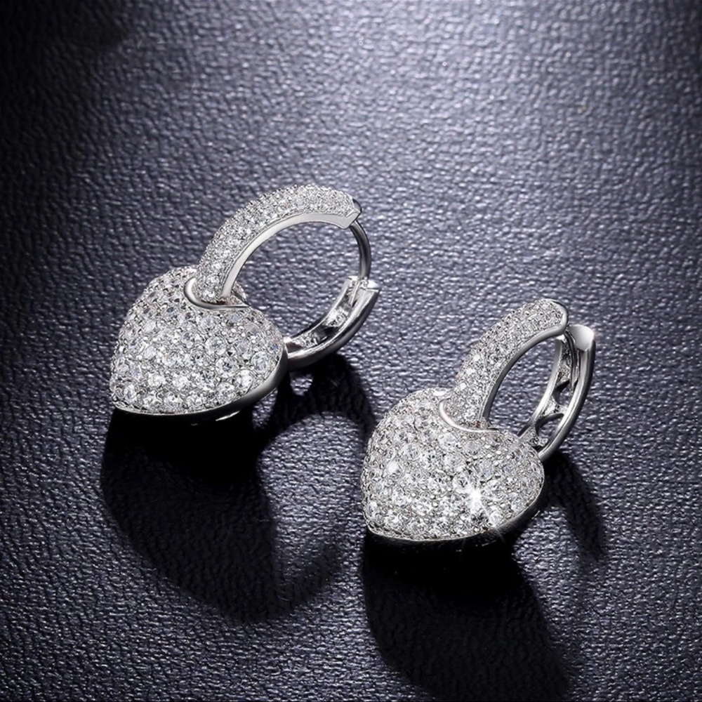 925 Sterling Silver Pave Diamond Heart Dangle Drop Huggie Hoop Earrings 26 mm - Picture 2 of 7